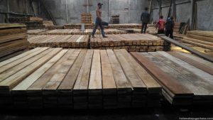 Supplier kayu bangunan untuk proyek dan konstruksi