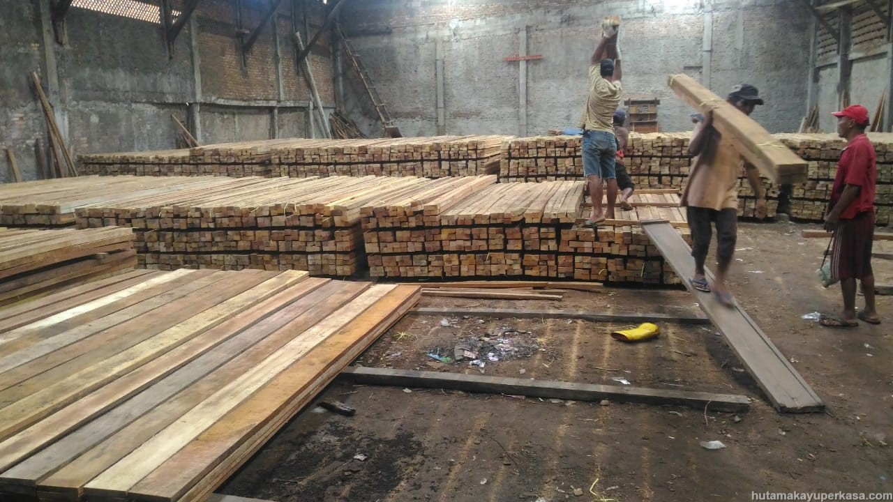 Agen Kayu Bangunan