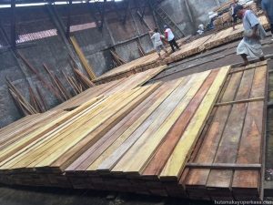Agen kayu bangunan untuk proyek dan konstruksi